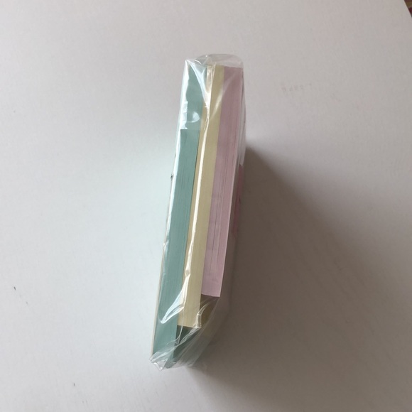 Kate Spade New York -Compliments, Goals, Reminders Stacked Notepad (NWT) - Picture 3 of 7